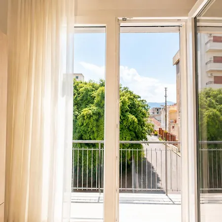 Sicily Luxury Palace Zisa 4* 巴勒莫
